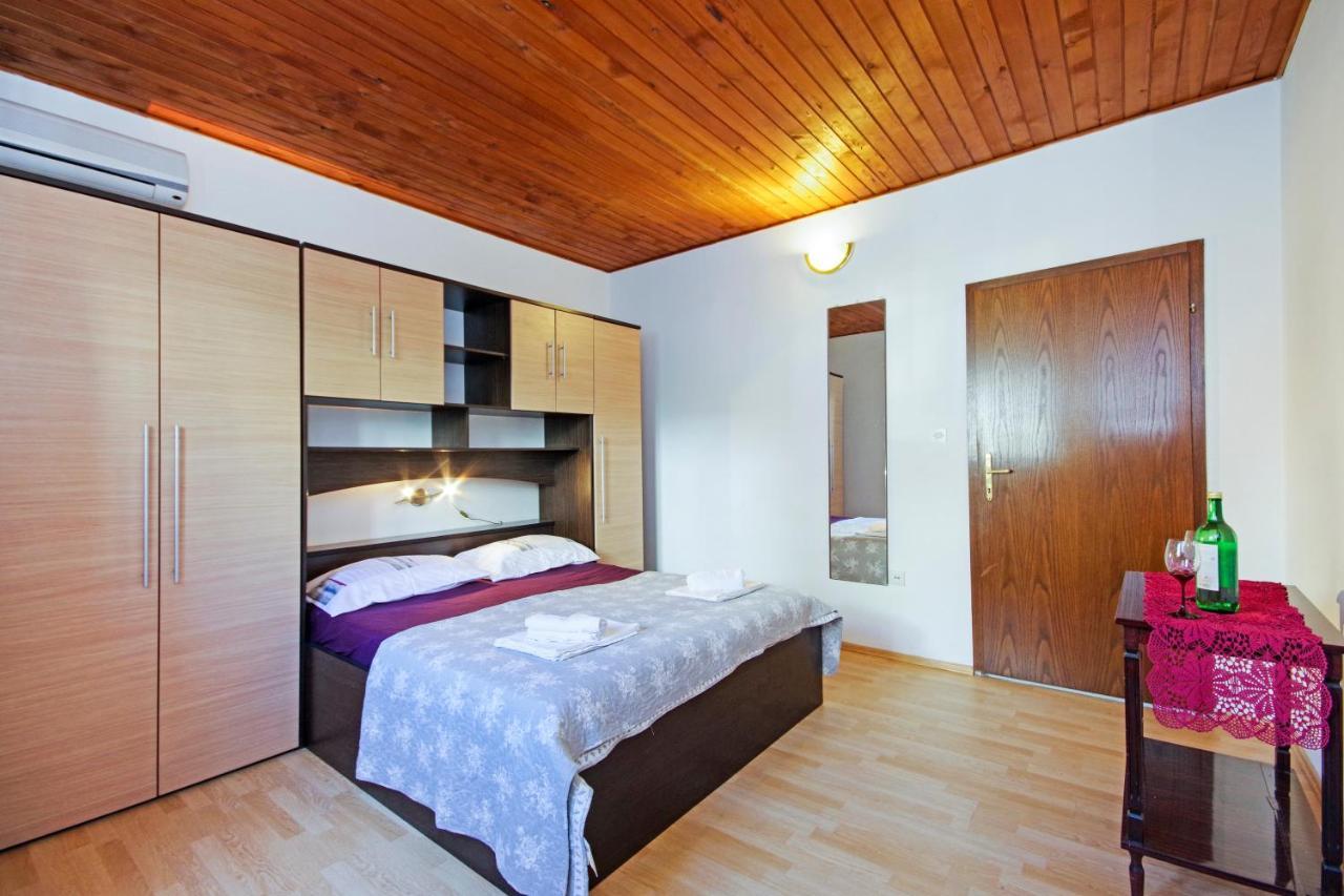 Apartmani Andrija Živogošće Exteriér fotografie